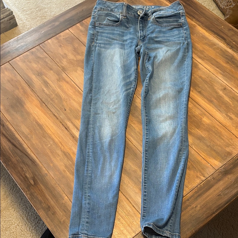 American Eagle Outfitters Light Blue Jeans size 4 jegging